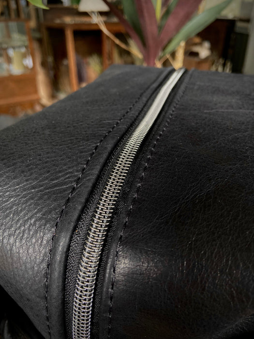 Leather Toiletry Bag - Pebbled Black